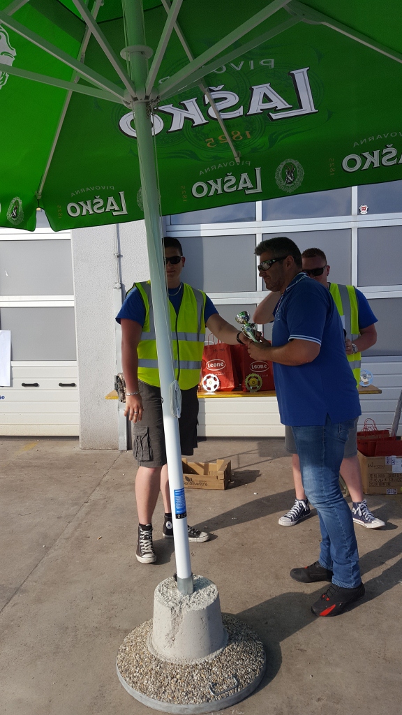 20180526_180056 (576 x 1024)