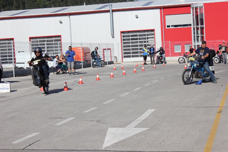 IMG_0515 (800 x 533)