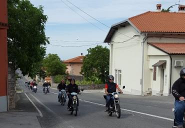 20170610_103111 (450 x 800)