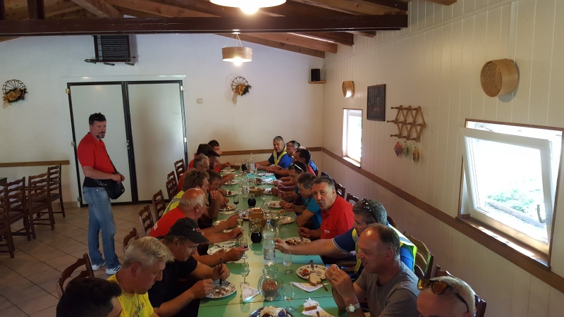 20170610_125253 (800 x 450)