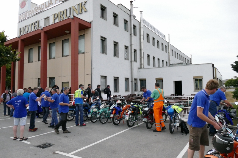 P1130037 (800 x 533)