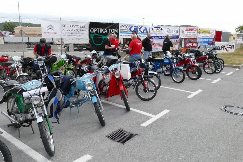 P1130074 (800 x 533)