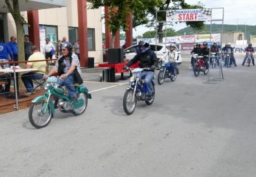 P1130130 (800 x 533)