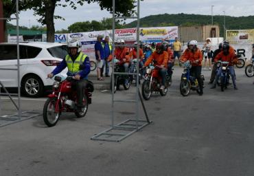 P1130152 (800 x 533)