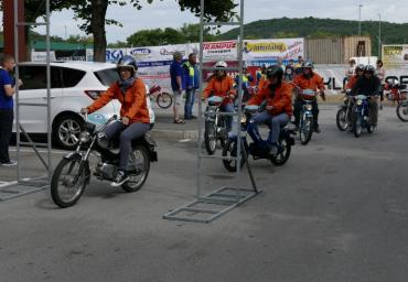 P1130154 (800 x 533)