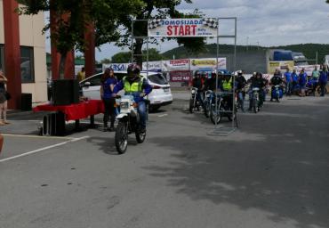 P1130165 (800 x 533)