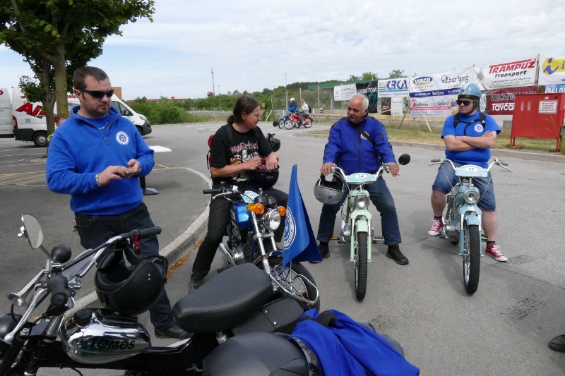 P1130196 (800 x 533)