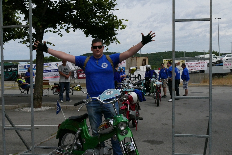 P1130202 (800 x 533)