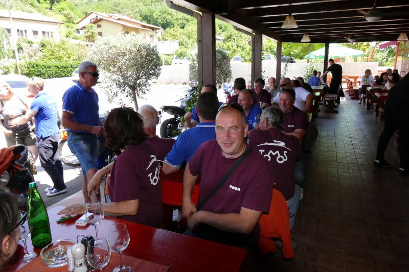 P1130278 (800 x 533)