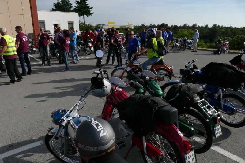 P1130448 (800 x 533)