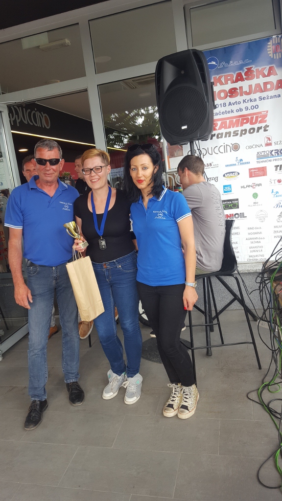 20180609_175750 (576 x 1024)